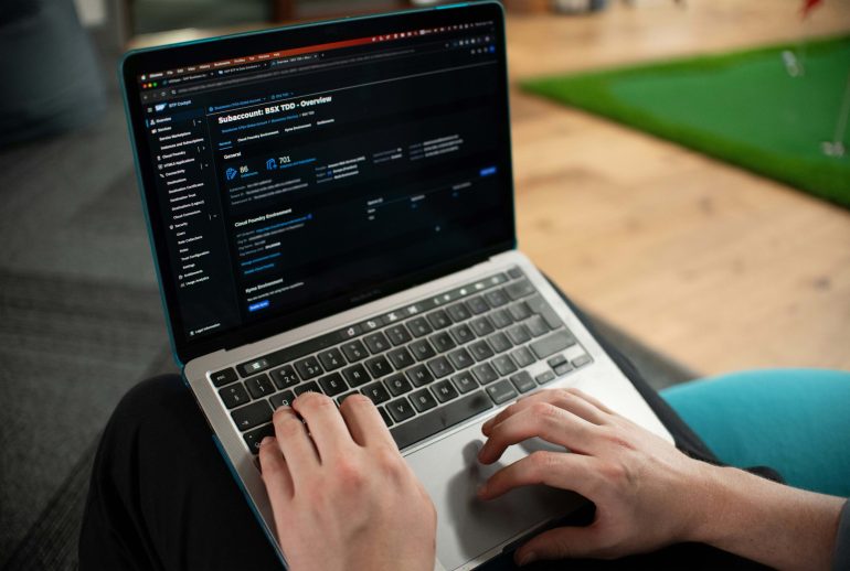 bluestonex-Es33oEXaRrE-unsplash